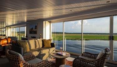 AmaWaterways, Zambezi Queen, Lounge view.jpg